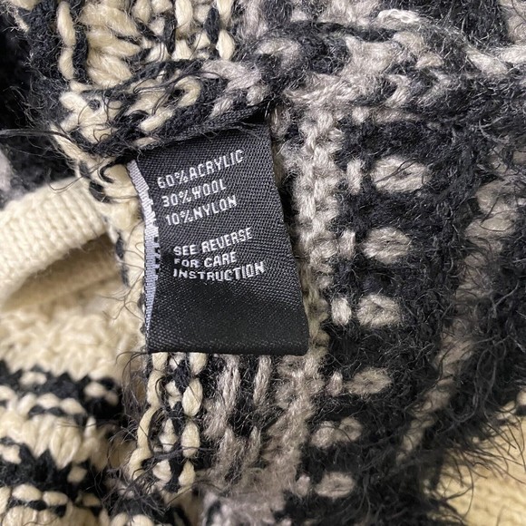 Cliche Couture Wool Blend Chunky Cable Knit Poncho Cream Gray Black - Picture 4 of 9